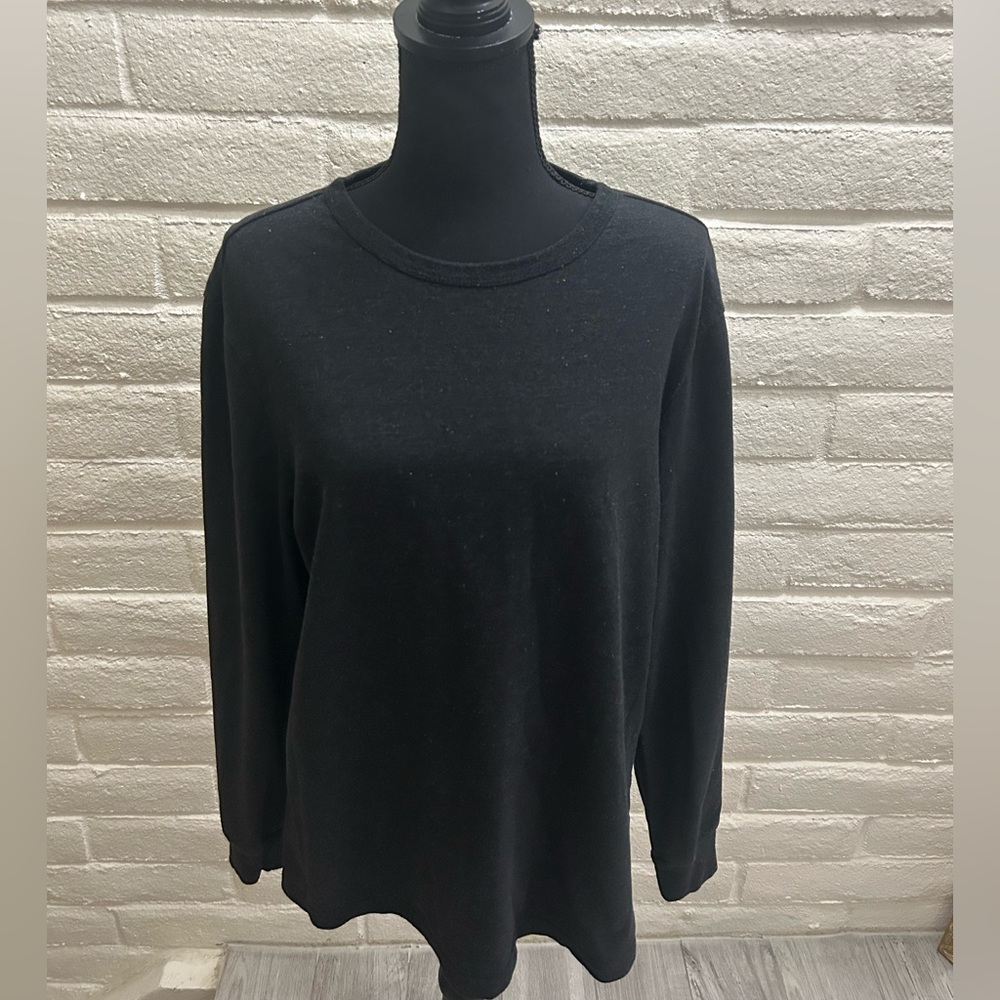 Size M Mohton Black Speckled Knit Long Sleeve Tee/Sweater
